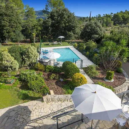 Contemporary Decor And Bright Interiors Throughout * Anglet